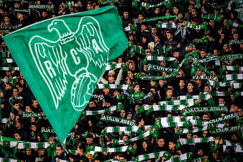 مجموعات "الماغانا" تساهم بـ100 ألف درهم في الطائرة الخاصة وتطالب الإدارة بالرحيل