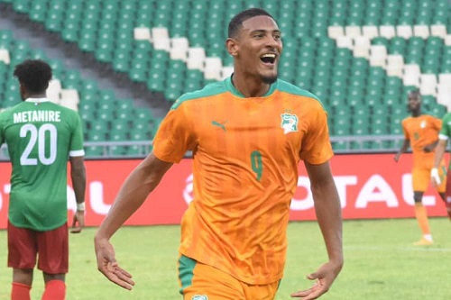 كوت ديفوار يهزم النيجر ويبلغ كأس إفريقيا