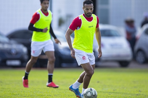 بين تجربة متولي وسكومة.. "وداديون" قلقون من "إقبار" اللاعب