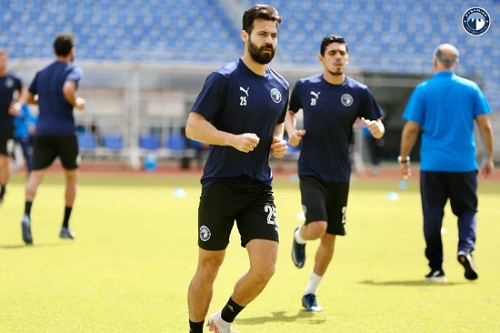 بيراميدز يرافق الرجاء لربع نهائي كأس "الكاف"