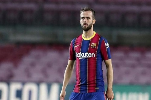 ميراليم بيانيتش يعود لتدريبات نادي برشلونة