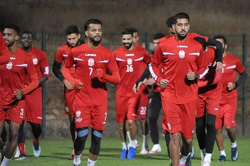 الحسنية يستعد لمباراة يوسفية برشيد بحصتين