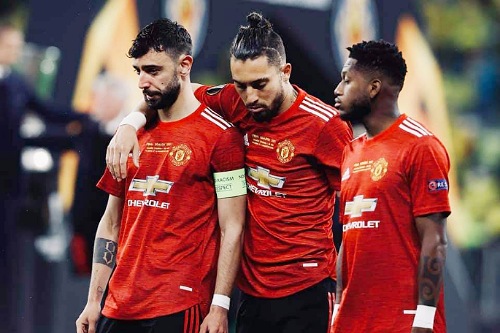 مانشستر يونايتد لم يحصد أي لقب منذ 4 سنوات