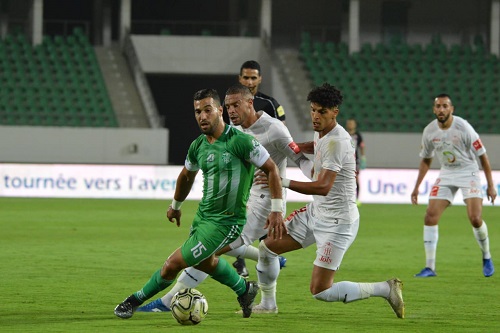 3 مشاهد تتصدر مباراة الرجاء الملالي والحسنية