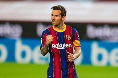 دي يونغ: ليونيل ميسي سعيد في برشلونة