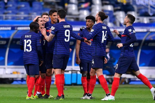 منتخب فرنسا يعاني أزمة دفاعية قبل دور الـ16 باليورو