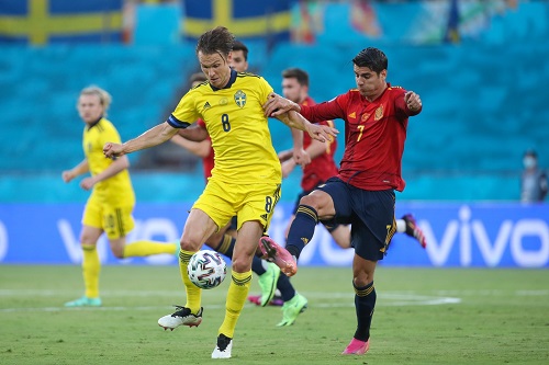 إسبانيا تهدر فوزا غاليا على المنتخب السويدي في كأس أوروبا للأمم