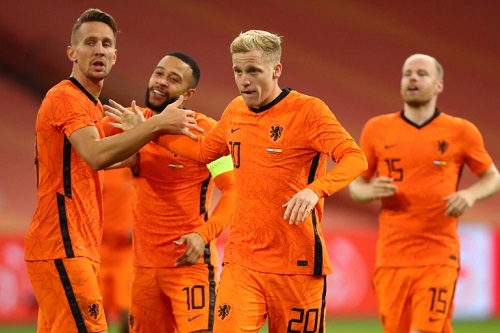 الإصابة تنهي مشوار نجم هولندا في "يورو" 2020