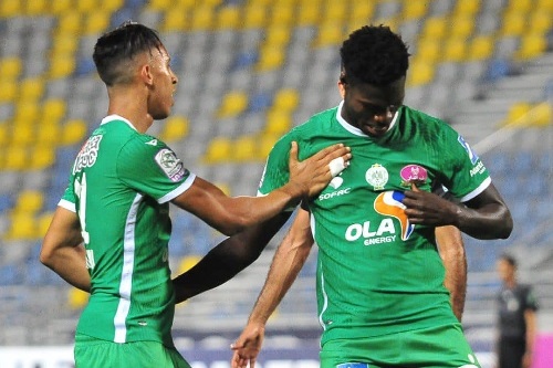 رحيمي يقترب من الالتحاق بمالانغو في الدوري الإماراتي