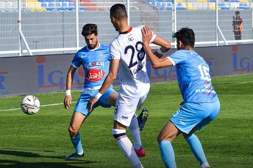 التعادل الإيجابي ينهي مباراة ي.برشيد ون.الزمامرة