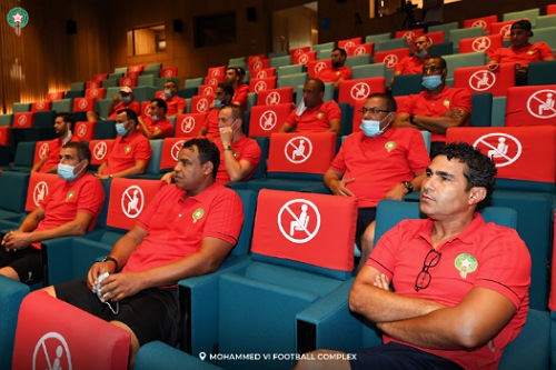 دورة تكوينية استثنائية لفائدة اللاعبين الدوليين السابقين