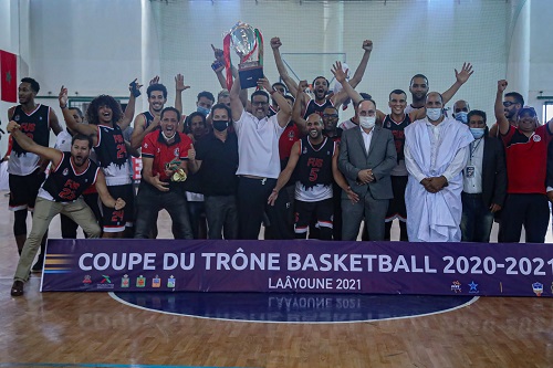 الفتح الرياضي يتوج بكأس العرش لكرة السلة