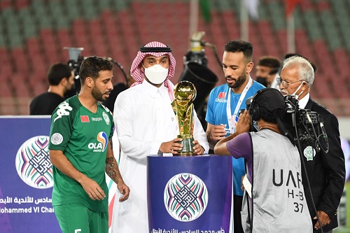 الاتحاد العربي يضخ منحة التتويج العربي في خزينة الرجاء بعد ساعات