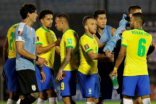 مباراة البرازيل وأوروغواي بحضور 13 ألف مشجع