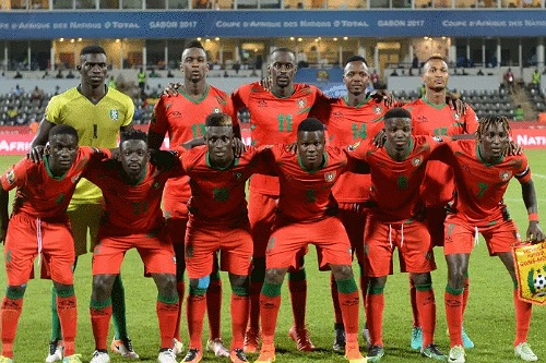 "الأسود" يواجهون غينيا بيساو ذهابا وإيابا في المغرب ضمن تصفيات المونديال