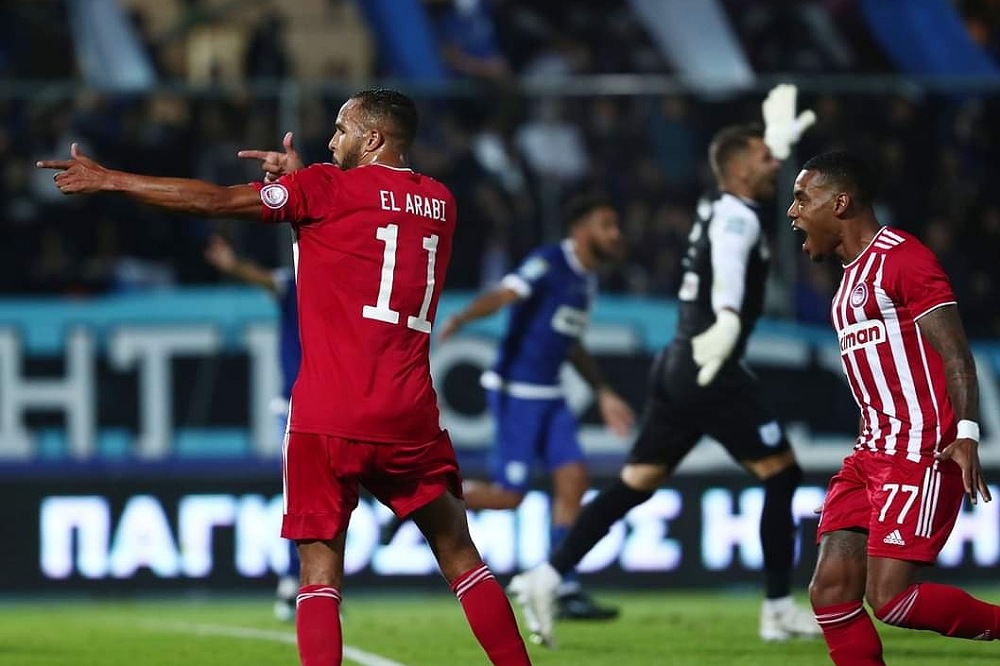 العربي قصَّ شريط أهدافه باليونان وعينه على الحفاظ على لقب "الهداف"