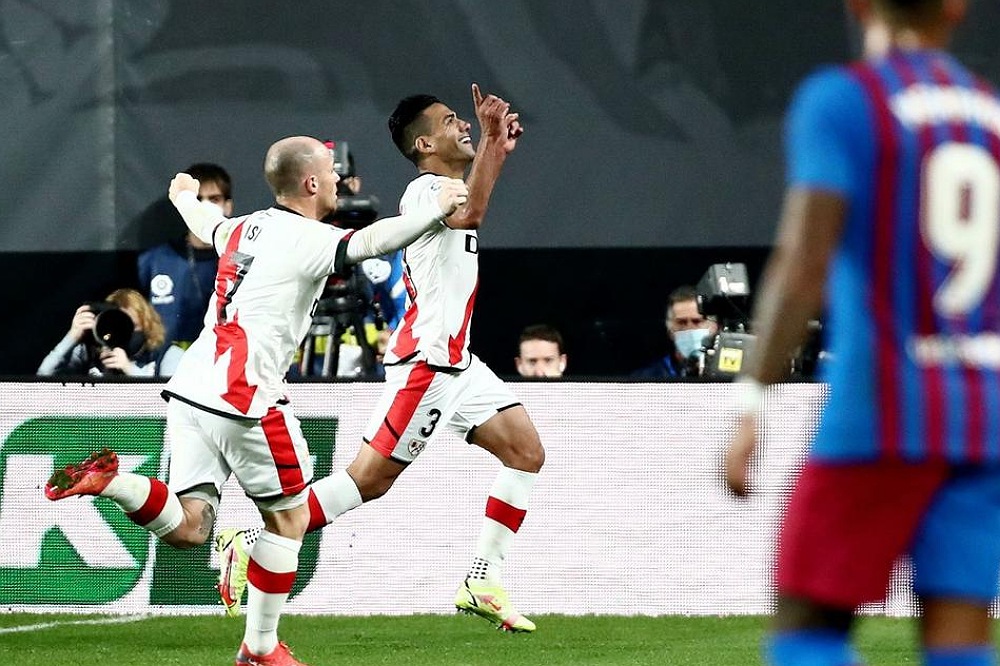 رادميل فالكاو: الفوز على برشلونة يعني الكثير