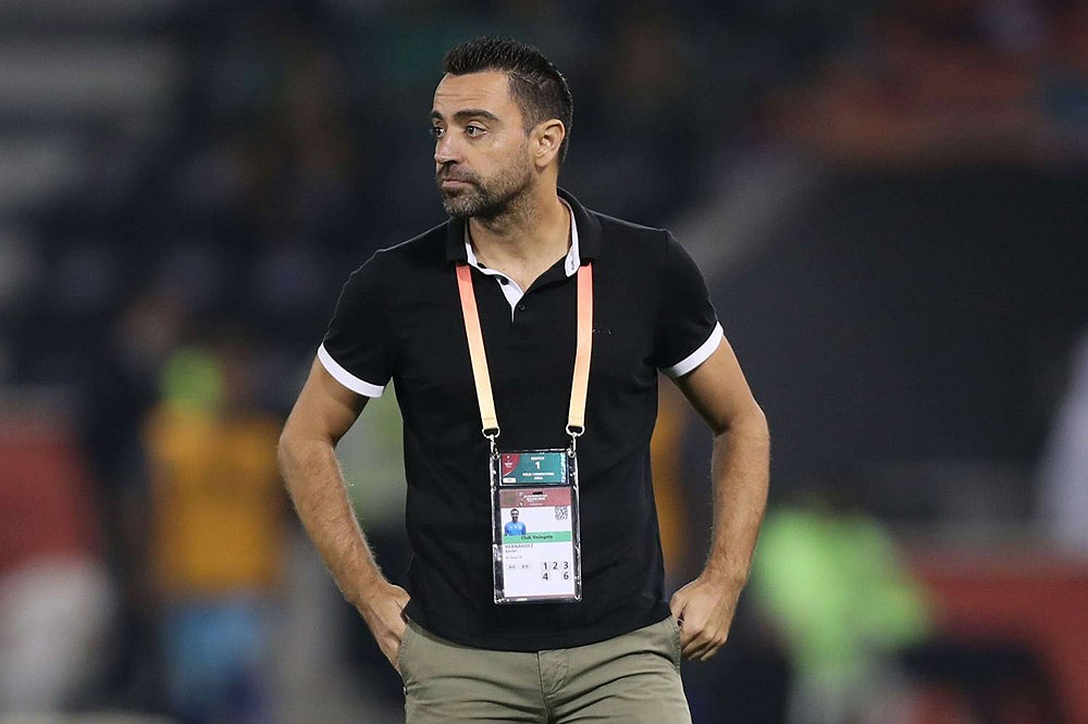 السد القطري يؤكد ارتباط المدرب تشافي بعقد لمدة موسمين