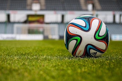 الجامعة تتكتّم عن تفاصيل توقيع اتّفاقية تعاوُن مع الاتحاد الإسرائيلي لكُرة القدم