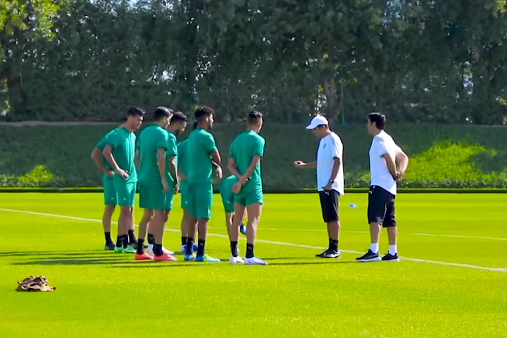 تداريب "الأسود" بعد هزم الأردن