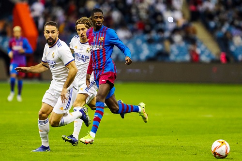 "كلاسيكو الأرض" بين الريال وبرشلونة يجذب الأنظار مجددا بعد تحسن أداء البلوغرانا
