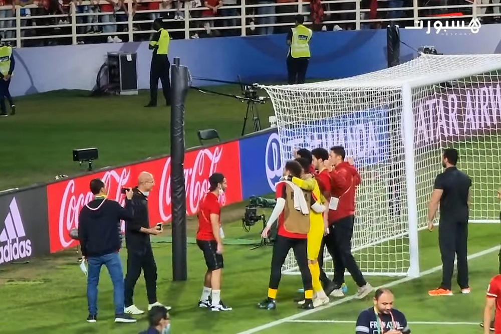 فرحة أهلاوية بعد هزم الهلال