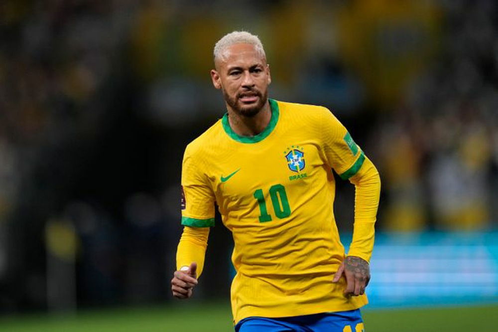 نيمار ينتقد عدم اهتمام البرازيليين بمباريات المنتخب
