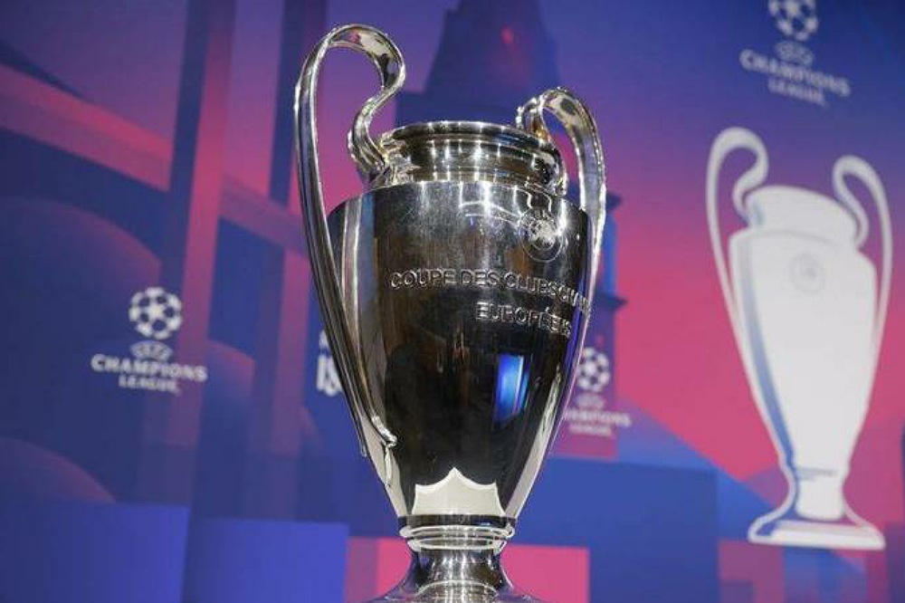 "يويفا" بصدد تجريد روسيا من نهائي دوري الأبطال