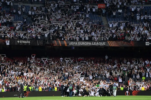 جماهير برشلونة تدعو لاحتجاجات بسبب فرانكفورت"