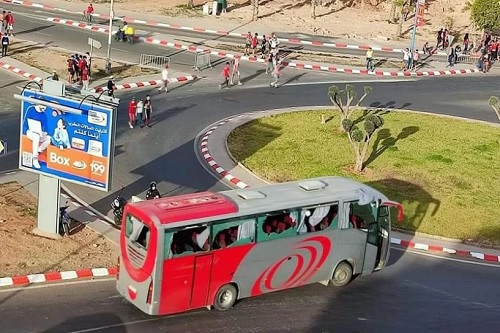 شغب بعد نهائي "كأس العرش" بأكادير.. وسيارة صحافيي هسبريس تتعرض للرشق بالحجارة