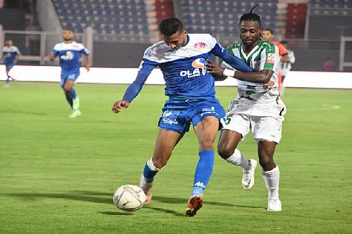 الرجاء يستقبل الدفاع الجديدي وعينه على اللحاق بالوداد