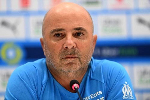 مارسيليا الفرنسي يسعى لمد عقد خورخي سامباولي