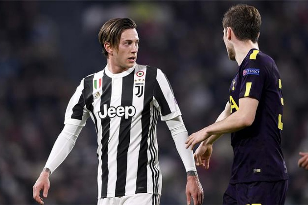 أتلتيكو مدريد أبدى رغبته في ضم بيرنارديسكي