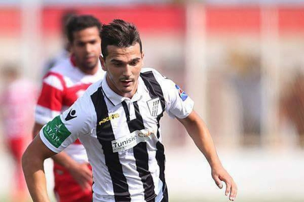 هذه حقيقة اتفاق الرجاء مع حسام دقدوق لاعب الصفاقسي التونسي