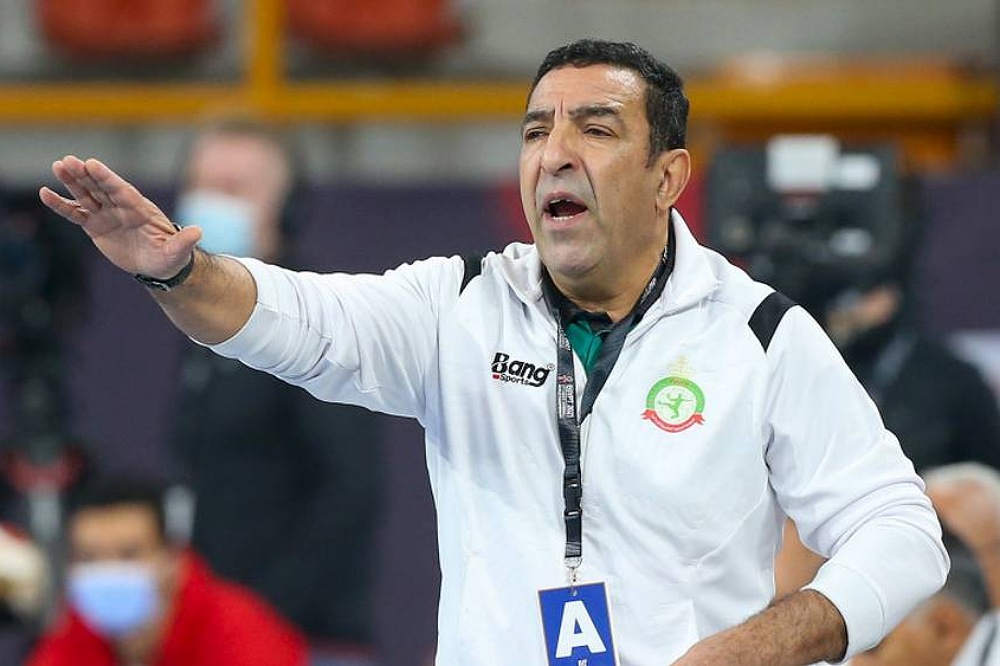 بوحديوي يشيد بلاعبيه بعد تأهل المنتخب المغربي إلى مونديال اليد