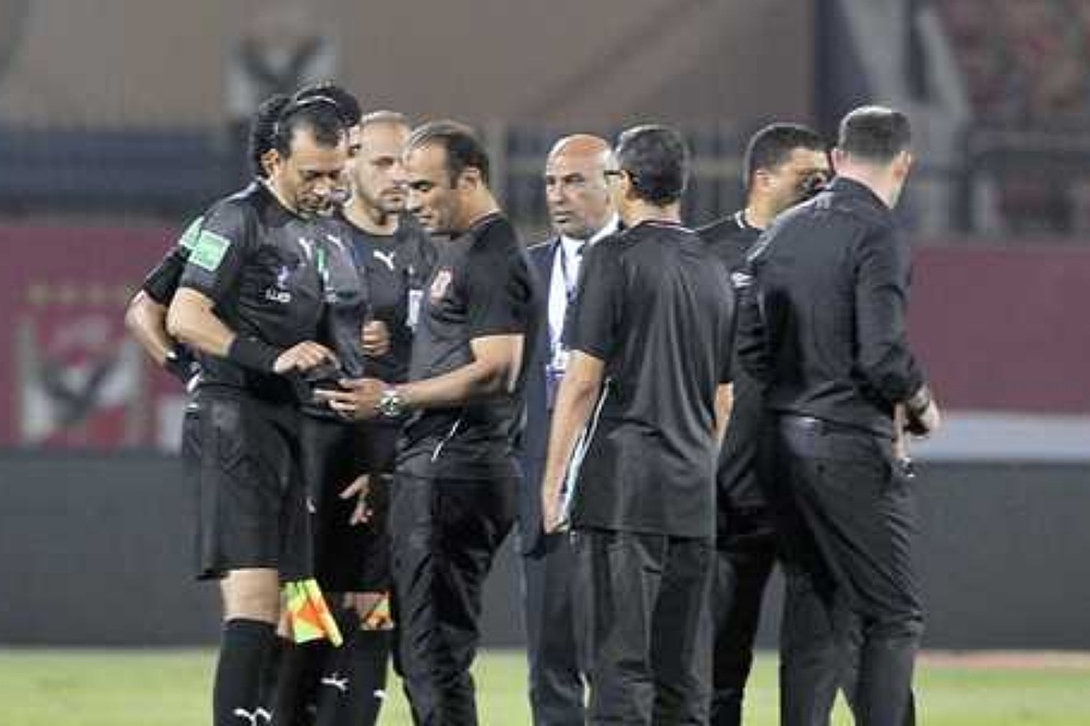 الأهلي يطالب بإقالة لجنة الحكام باتحاد الكرة المصري