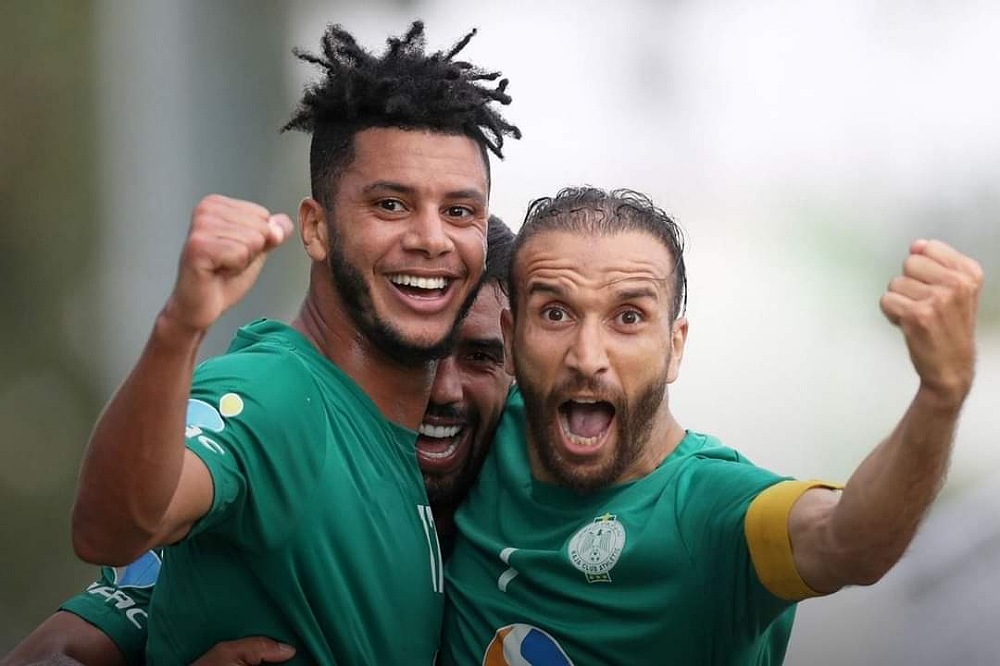 ارتياح كبير لميركاتو الرجاء والجماهير تنتظر الظهور الرسمي الأول لـ"النسور"