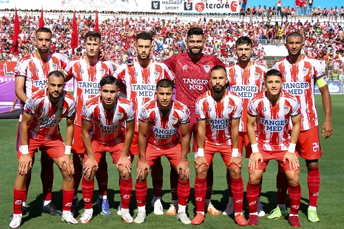 المغرب التطواني يواجه الرجاء دون لاعبيه الجدد