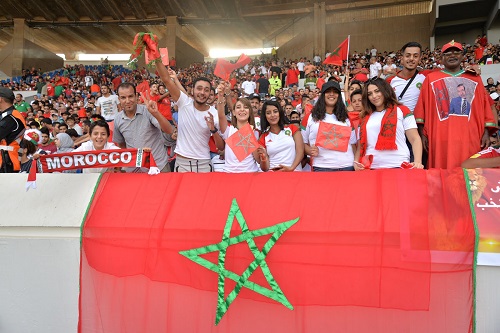 نفاذ فئتين من تذاكر وديتي "أسود الأطلس" أمام تشيلي وباراغواي.. الجماهير المغربية تعد بحضور قوي