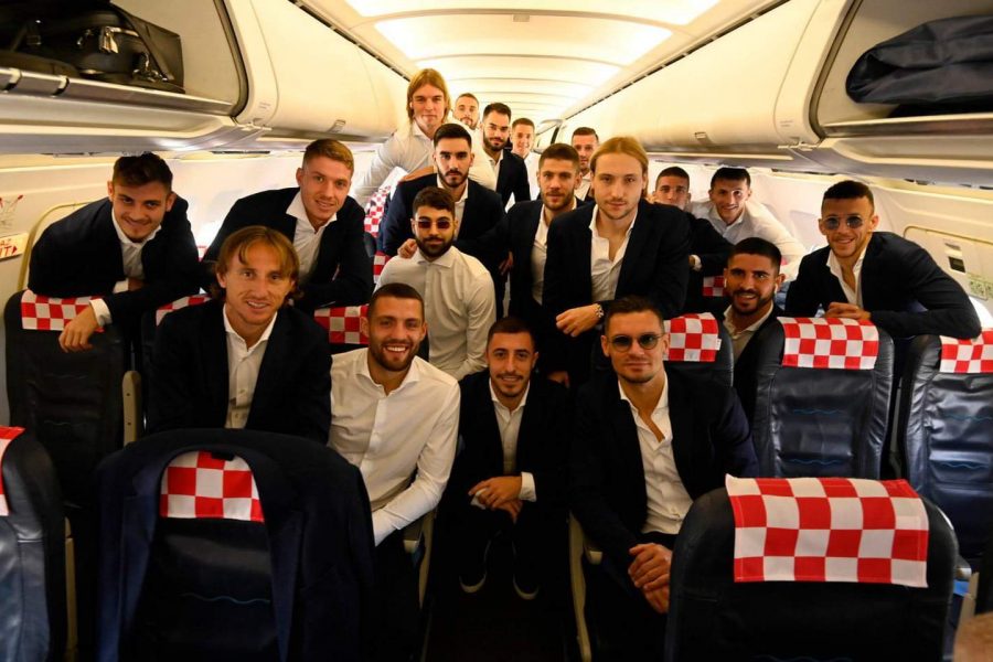بعثة المنتخب الكرواتي تصل إلى الدوحة استعدادا لكأس العالم