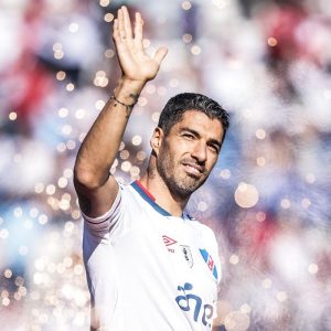 سواريز يودع ناسيونال بعد الفوز بالدوري الأوروغواياني