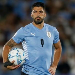 سواريز ينضم إلى مران منتخب أوروغواي استعدادا للمونديال