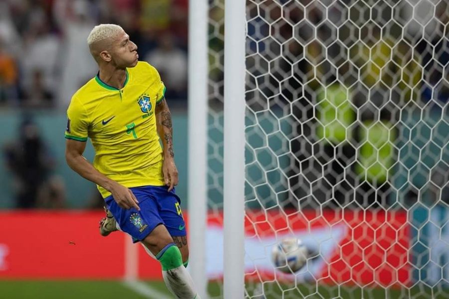 بيليه يدعم ريتشارلسون بعد خروج البرازيل من كأس العالم