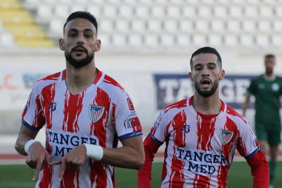 محمد كمال يقود المغرب التطواني لهزم الفتح في عقر داره