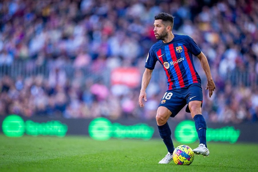 نادي برشلونة يستأنف قرار طرد اللاعب جوردي ألبا