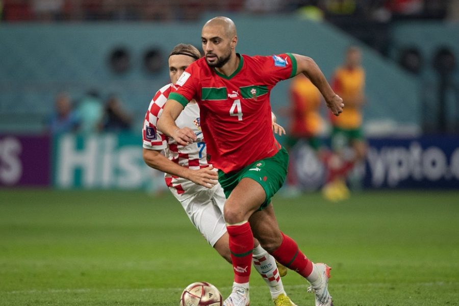 كلوب يصر على انتداب أمرابط وإدارة "الفيولا" تطالب بـ50 مليون يورو