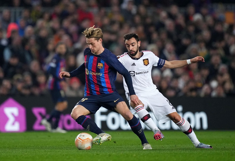 برشلونة يفسد (ريمونتادا) مانشستر يونايتد بتعادل مثير في الدوري الأوروبي