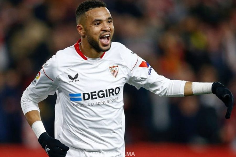 رغم طريقة خروجه من مباراة السبت.. النصيري يشارك في تداريب إشبيلية استعدادا لـPSV إيندهوفن 