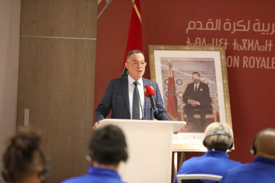 لقجع يقدم النموذج المغربي في مجال تطوير الكرة ضمن ورشات "فيفا" بالمعمورة