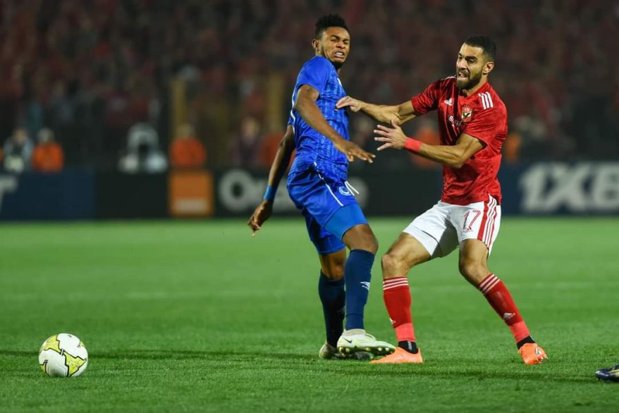 الهلال السوداني يشكو الأهلي  للكاف والفيفا